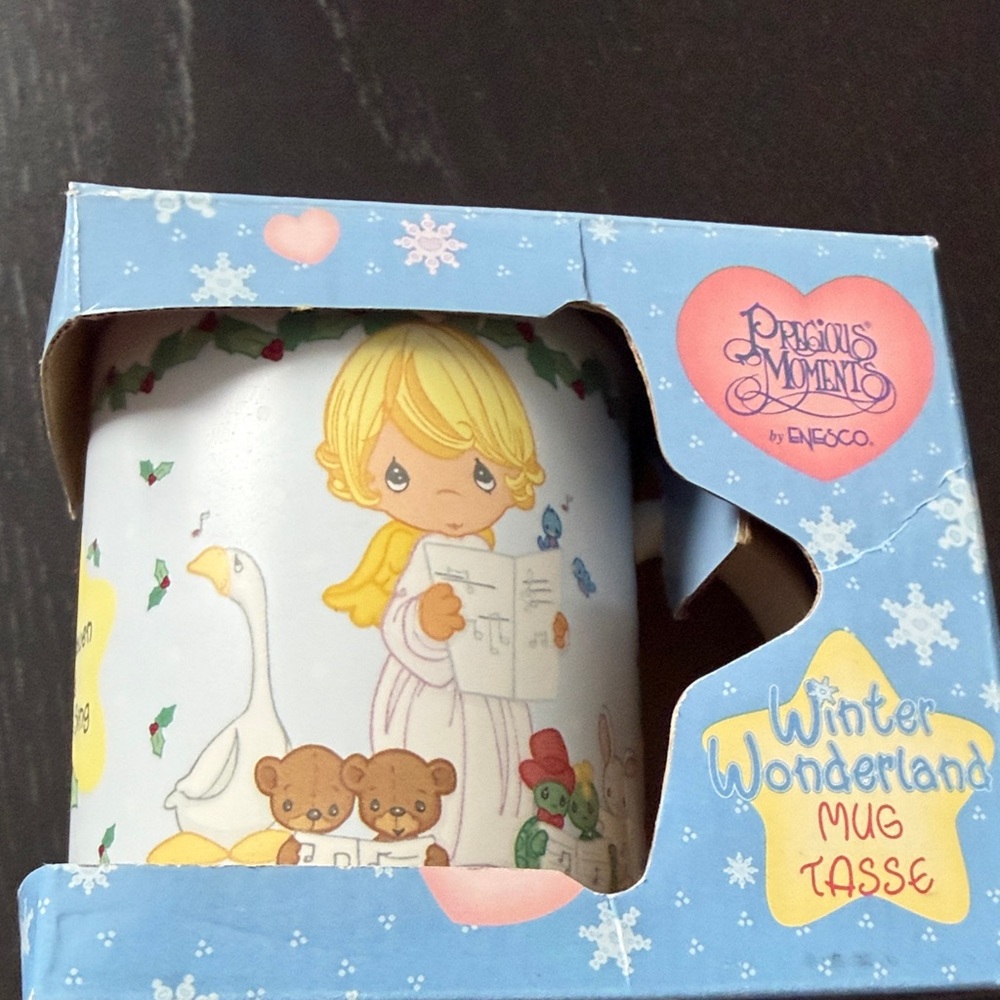Precious Moments Winter Wonderland mug-